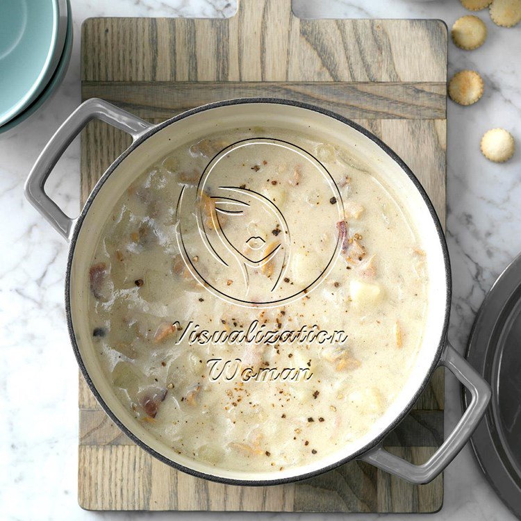 Traditional New England Clam Chowder