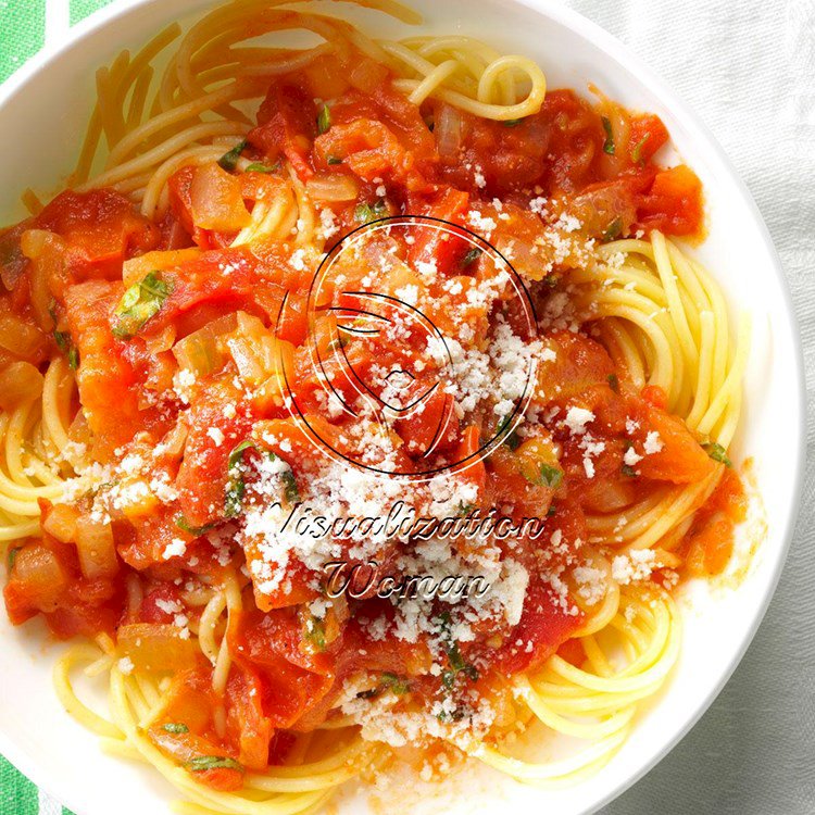 Spaghetti with Fresh Tomato Sauce