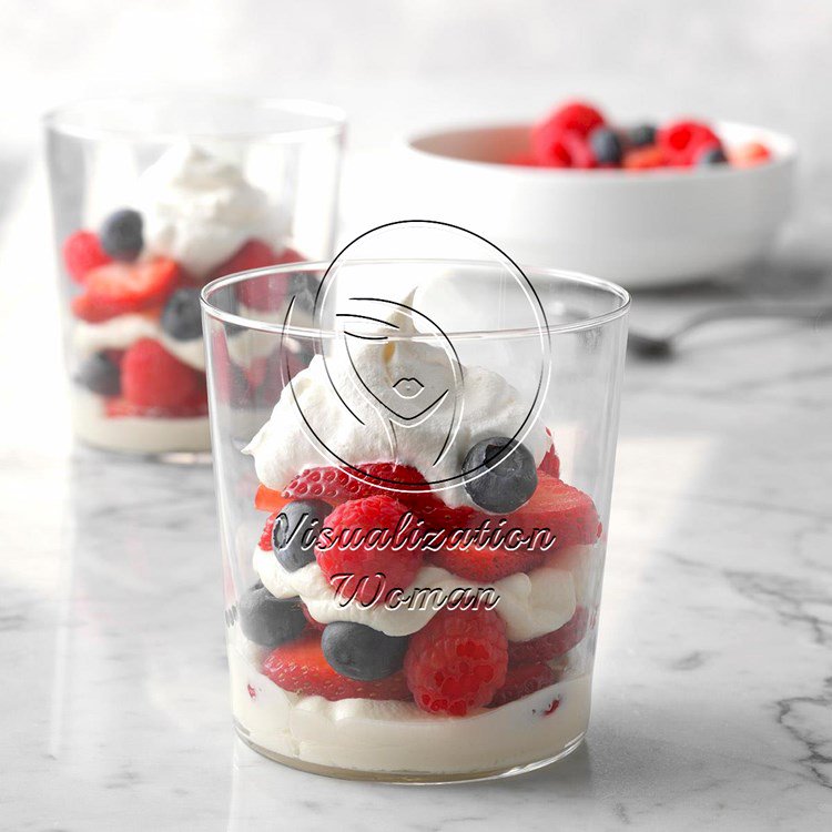 Cheesecake Berry Parfaits