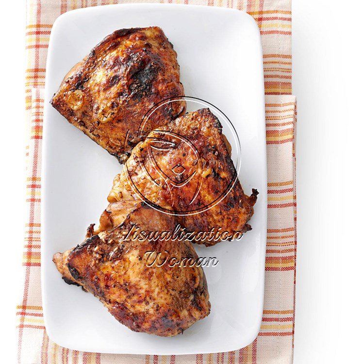 Crispy Garlic-Broiled Chicken Thighs