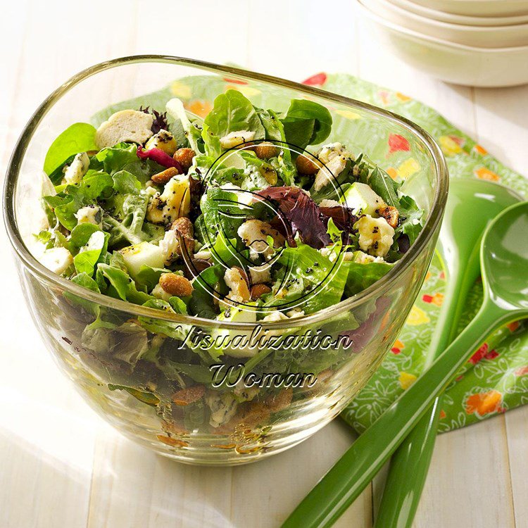 Crunchy Apple Mixed Greens Salad